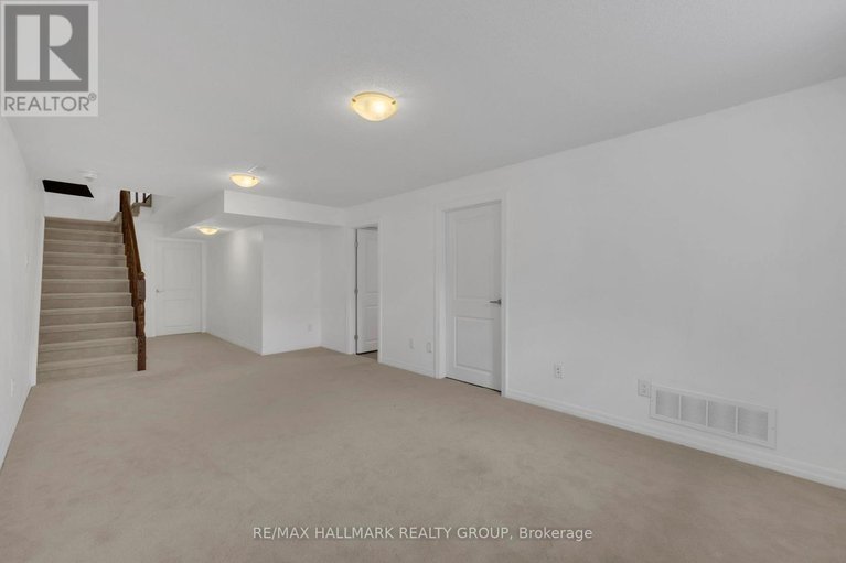 28420160/1022-cobble-hill-drive/cedargrovefraserdale/ottawa/ontario/K2J0J7_22