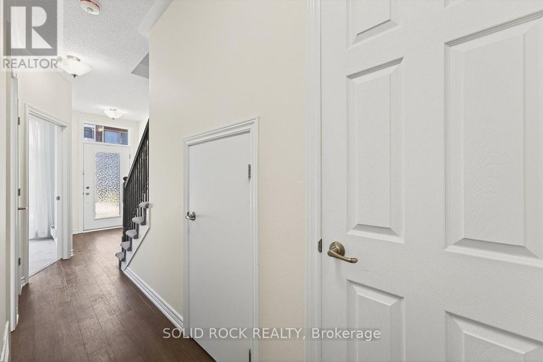 28928502/520-ozawa-private/cfb-rockcliffe-and-area/ottawa/ontario/K1K4Z8_10