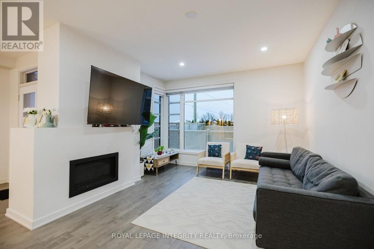 29495851/900-chipping-circle/riverside-southgloucester-glen/ottawa/ontario/K4M0E7_18