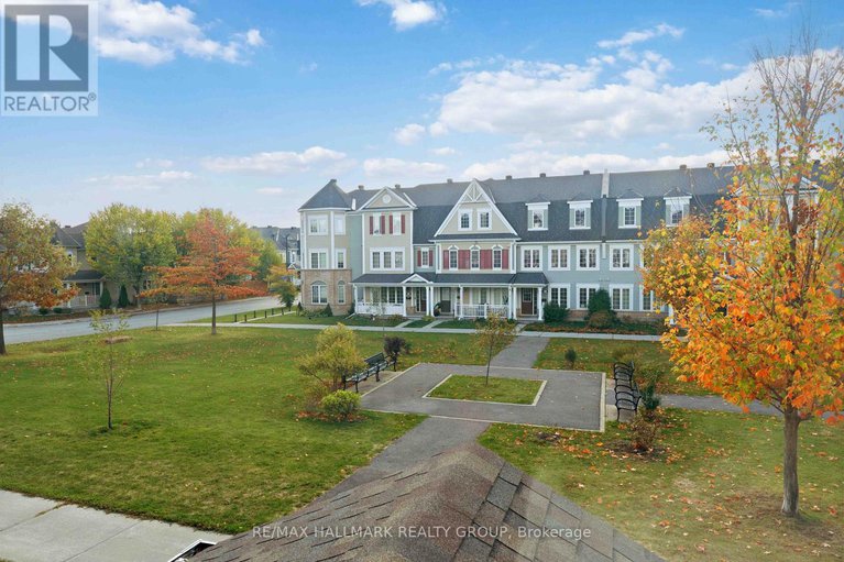 28990498/730d-maloja-way/stittsville-north/ottawa/ontario/K2S0N6_32