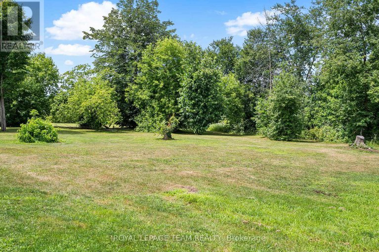 28362636/2500-kearns-way/osgoode-twp-north-of-reg-rd-6/ottawa/ontario/K4P1R9_43