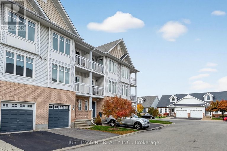 29033359/105-caithness-private/mer-bleuebradley-estatesanderson-park/ottawa/ontario/K1W0G4_44