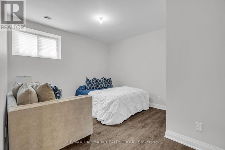 29568422/104-duncanville-street/village-of-russell/russell/ontario/K4R0G3_42