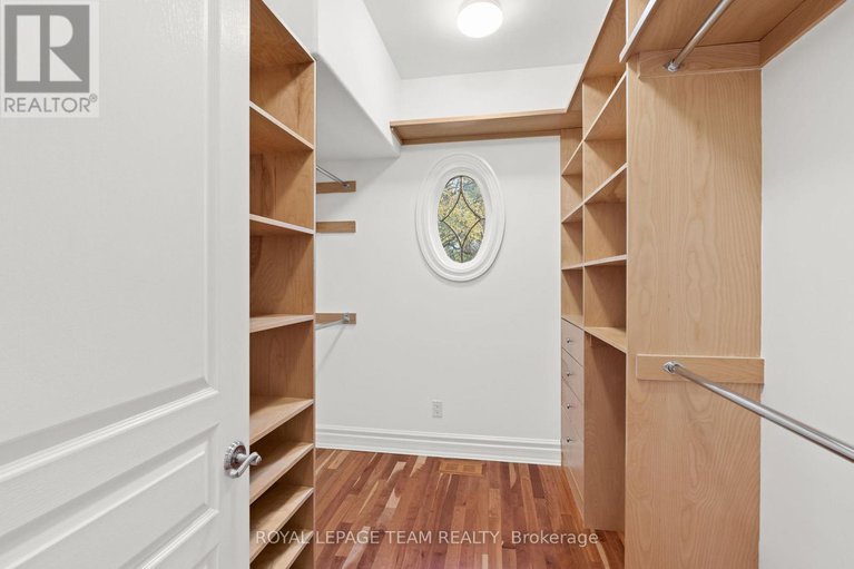 29096709/7-sara-court/fallowfield/ottawa/ontario/K2R1E2_22