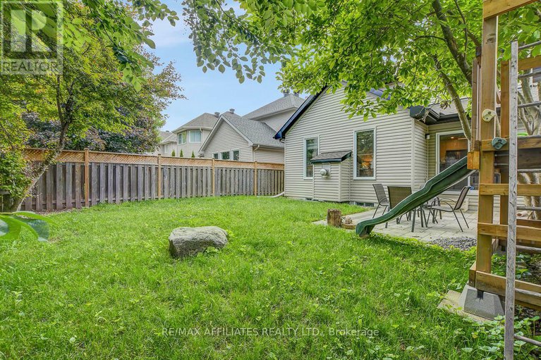 28483640/31-spur-avenue/bridlewood/ottawa/ontario/K2M2R9_46