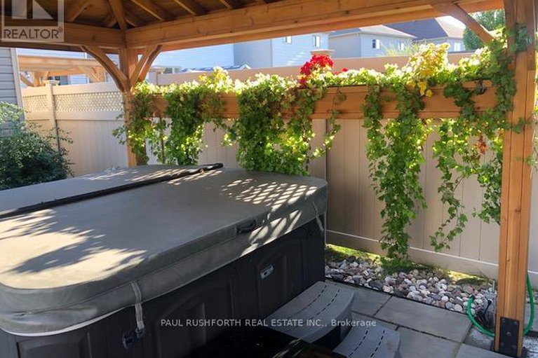 29427447/639-pine-vista-drive/springridgeeast-village/ottawa/ontario/K4A5B4_42