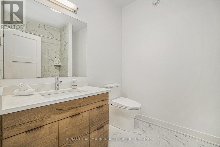 28881418/156-country-meadow-drive/huntley-ward-north-west/ottawa/ontario/K0A1L0_16