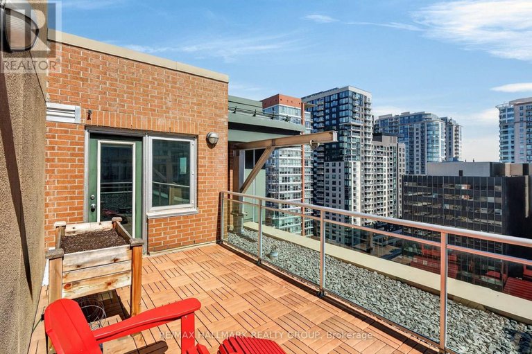 29682835/1401-134-york-street/lower-townbyward-market/ottawa/ontario/K1N1K8_39