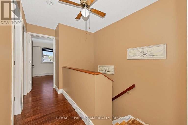 28523246/77-12-bentbrook-crescent/heritage-park/ottawa/ontario/K2J3X9_20