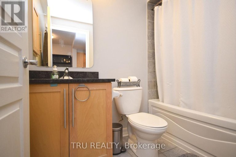 28363716/910-200-besserer-street/sandy-hill/ottawa/ontario/K1N0A7_20