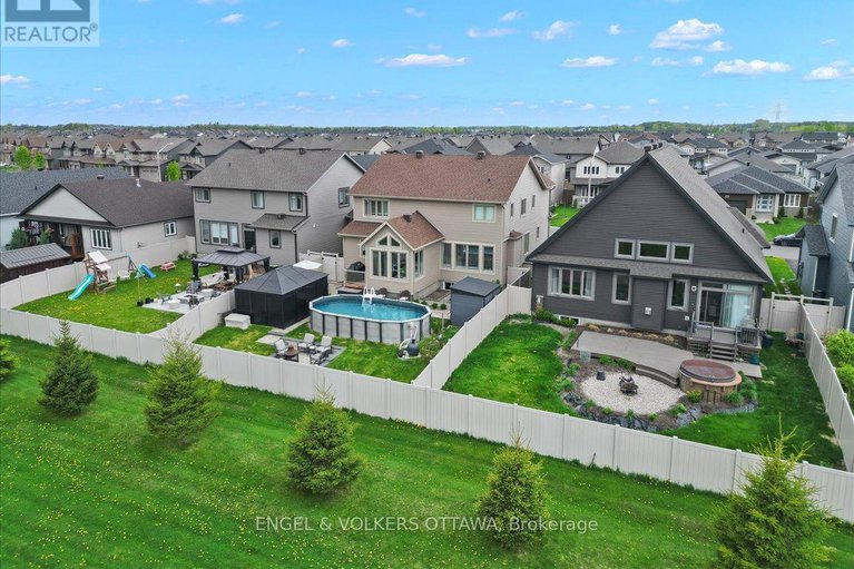 28471101/202-pioneer-road/village-of-russell/russell/ontario/K4R0E1_47
