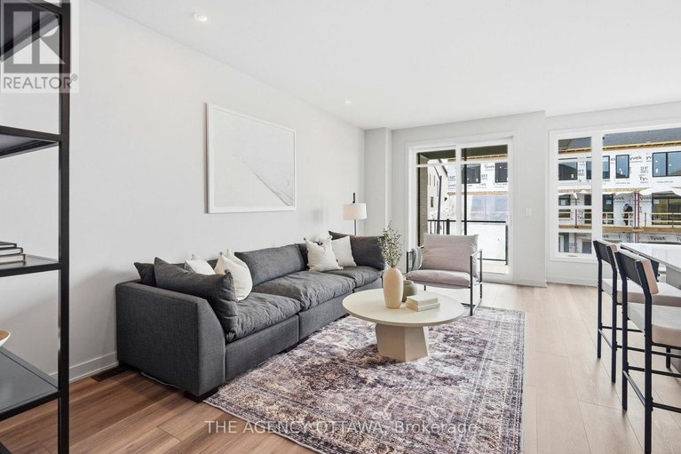 29451263/3059-showcase-crescent/riverside-southgloucester-glen/ottawa/ontario/K4M1B2_17