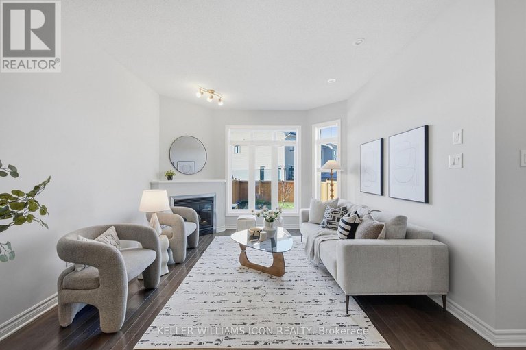 29642733/636-tennant-way/riverside-southgloucester-glen/ottawa/ontario/K4M0C7_12