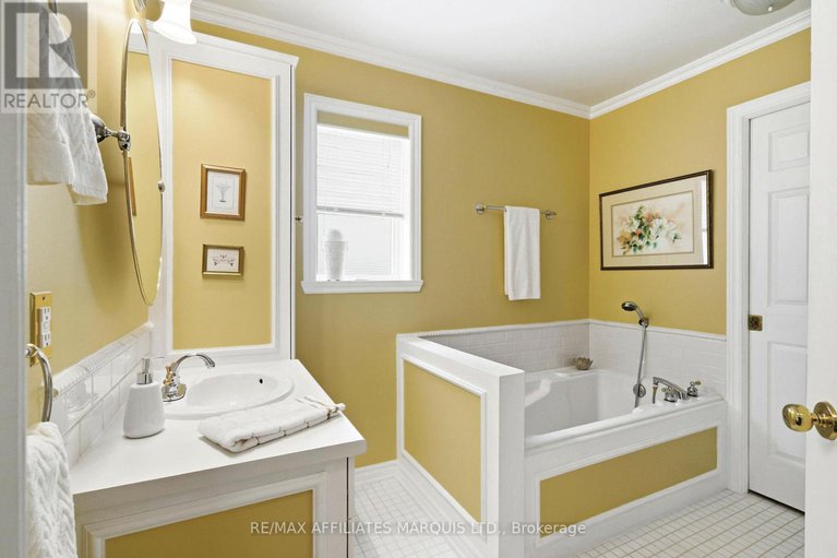 29381540/47-barnhart-drive/long-sault/south-stormont/ontario/K0C1P0_24