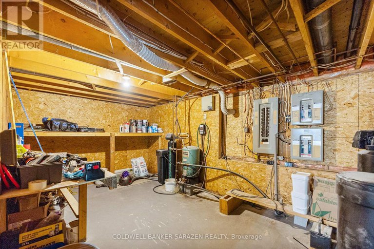 28330317/1437-usborne-street/mcnabbraeside-twps/mcnabbraeside/ontario/K0A1G0_28