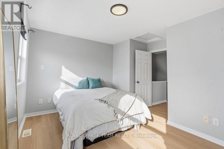 29379496/402-sadar-private/cedargrovefraserdale/ottawa/ontario/K2J3T3_39