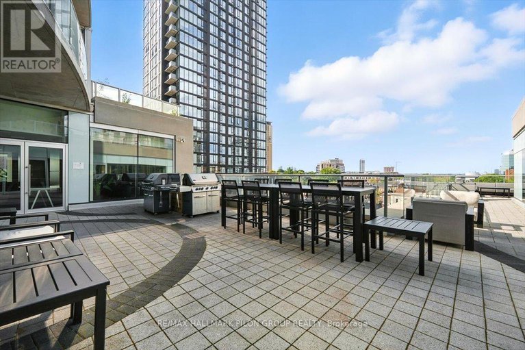 28819007/3907-805-carling-avenue/west-centre-town/ottawa/ontario/K1S5W9_21