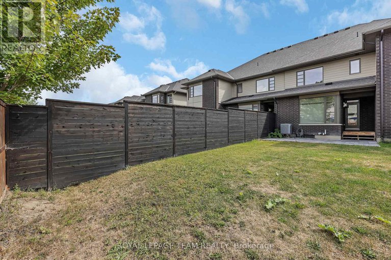 28811233/522-borbridge-avenue/riverside-southgloucester-glen/ottawa/ontario/K4M0H9_43