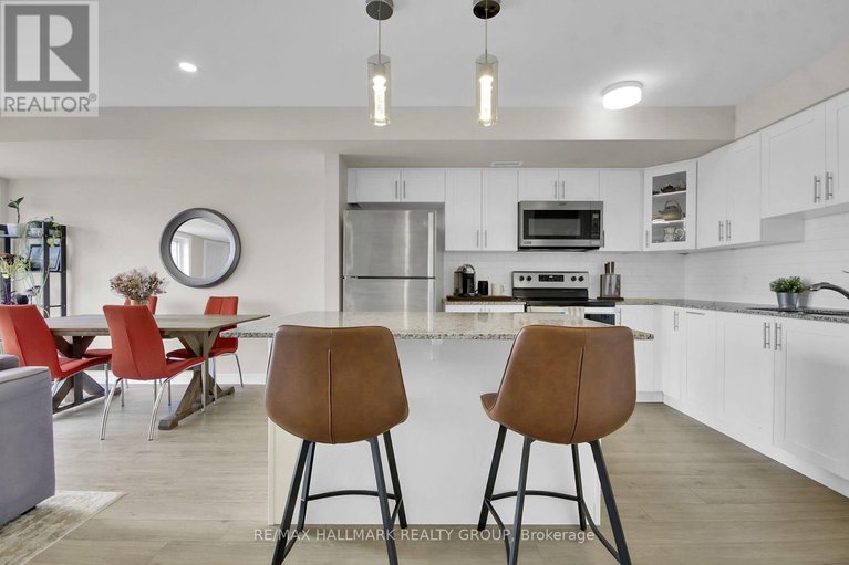 29641678/220-pilot-private/emerald-meadowstrailwest/ottawa/ontario/K2V0S4_19