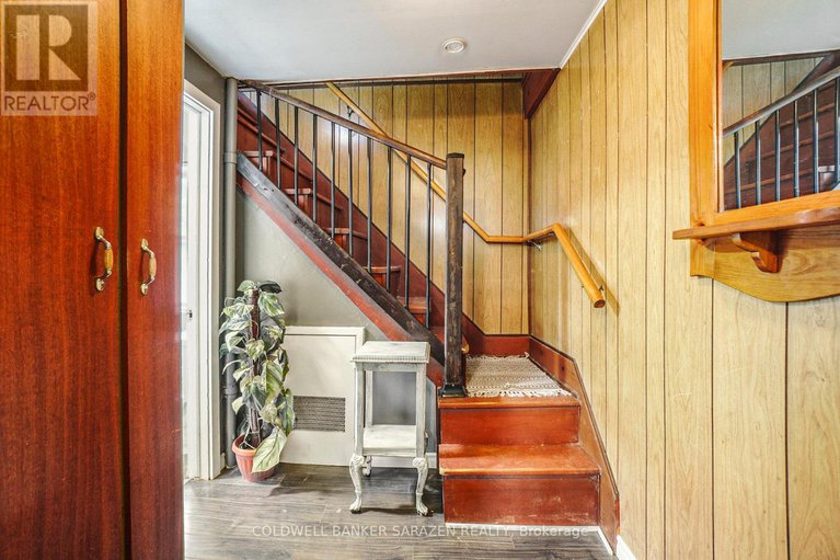 28431924/215-division-street-s/mcnabbraeside-twps/mcnabbraeside/ontario/K7S3C7_11