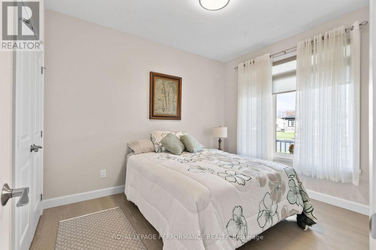 29626647/42-forrester-way/long-sault/south-stormont/ontario/K0C1P0_24