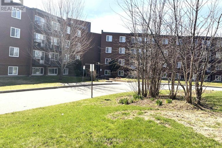 29564229/108a-2044-arrowsmith-drive/beacon-hill-south/ottawa/ontario/K1J7V8_1