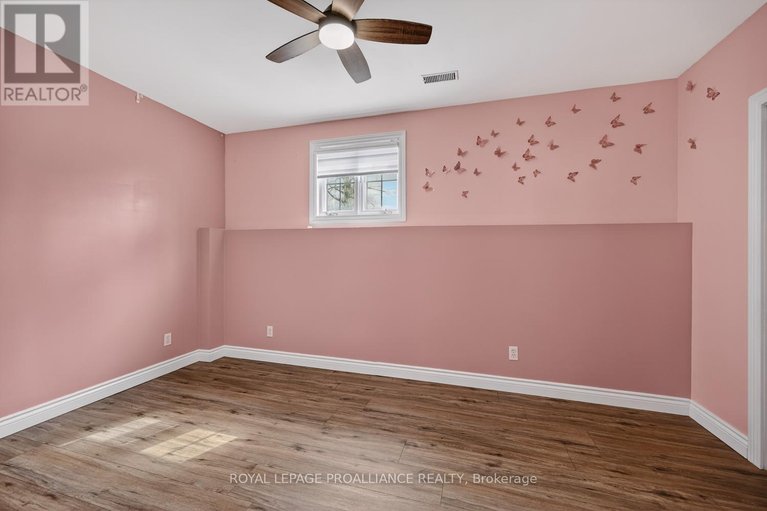 29645403/8100-amelia-street/augusta-twp/augusta/ontario/K0G1R0_26