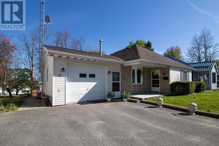 28920753/31-chaffey-street/brockville/brockville/ontario/K6V4L5_2