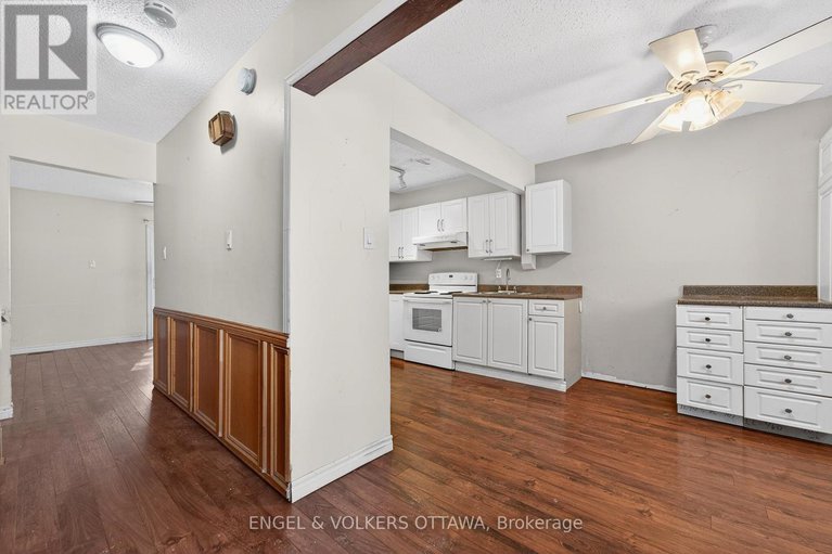 29362440/124-1449-ridgebrook-drive/pineview/ottawa/ontario/K1B4T1_11