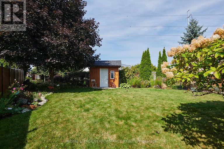 29647824/2104-liska-street/avalon-east/ottawa/ontario/K4A4J6_39