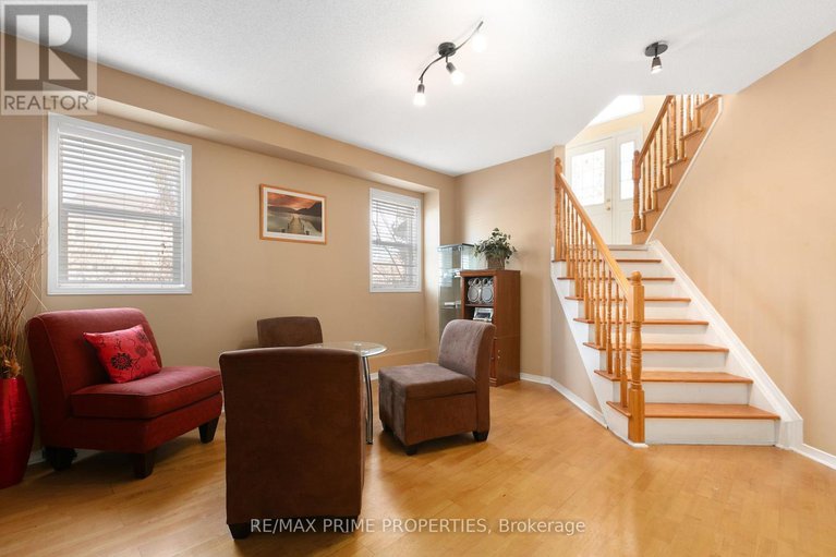 29367761/1567-rumford-drive/fallingbrookpineridge/ottawa/ontario/K4A4C1_30