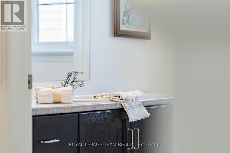 29440011/156-sunita-crescent/stonebridge/ottawa/ontario/K2J5S8_44