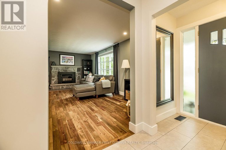 28439323/5455-west-river-drive/manotick-long-island-nicholls-island/ottawa/ontario/K4M1G7_6