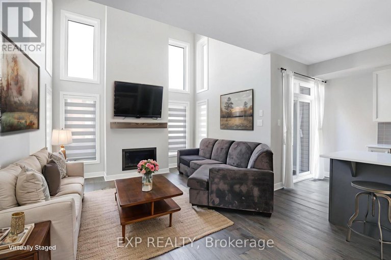 29402072/1053-lunar-glow-crescent/riverside-southgloucester-glen/ottawa/ontario/K4M0J9_6