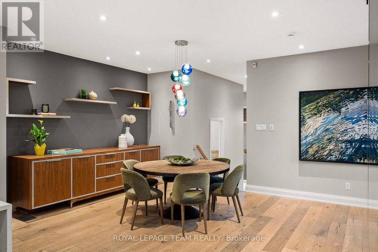 29621078/2173-workman-avenue/westboro-west/ottawa/ontario/K2A0A7_9