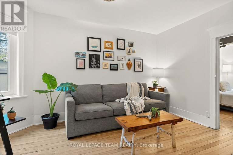 29137388/324-osgoode-street/sandy-hill/ottawa/ontario/K1N6T2_22