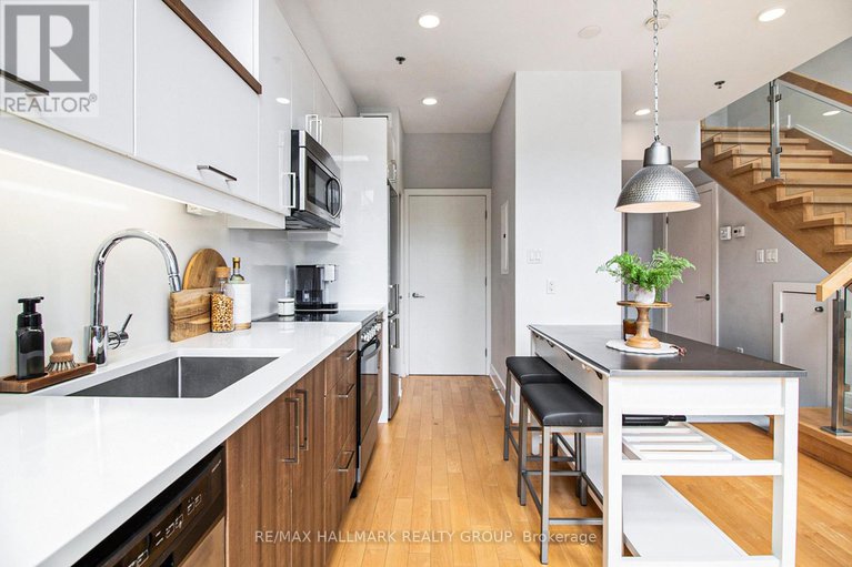28730809/213-197-lisgar-street/ottawa-centre/ottawa/ontario/K2P0C3_12