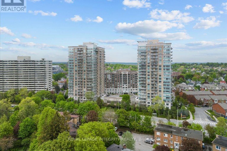 28654363/1907-70-landry-street/vanier/ottawa/ontario/K1L0A8_44