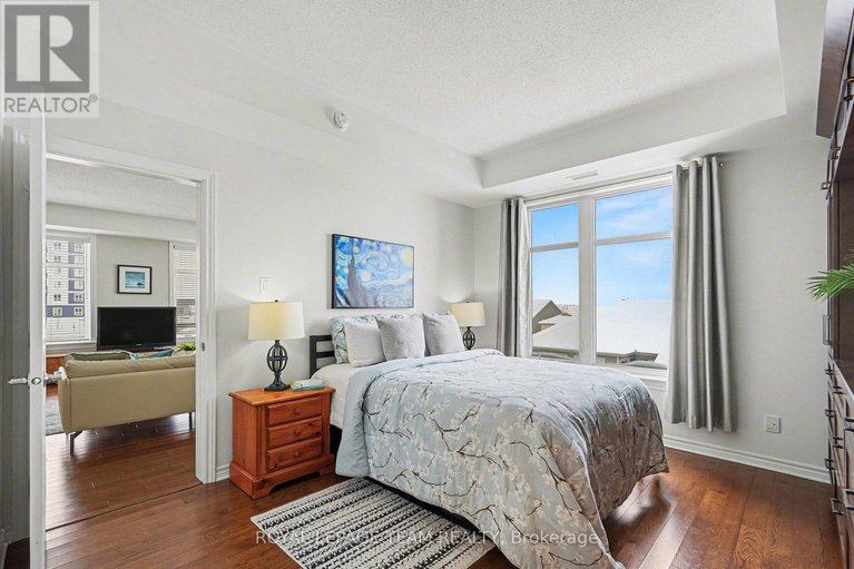 29295355/202-220-janka-private/emerald-meadowstrailwest/ottawa/ontario/K2V0E6_14