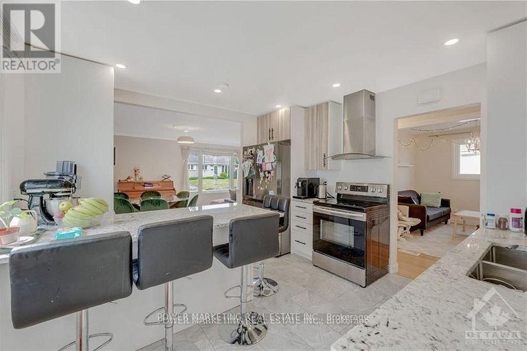 28768216/29-courtney-road/glencairnhazeldean/ottawa/ontario/K2L1M1_9