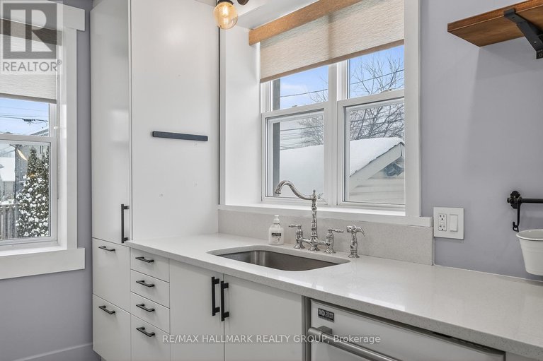 29249197/170-donald-street/overbrookcastle-heights/ottawa/ontario/K1K1M9_18