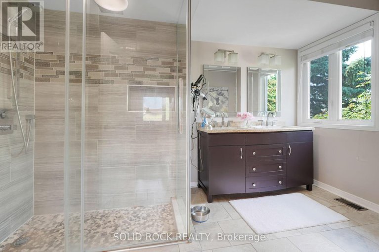 28474669/41-framingham-crescent/cedargrovefraserdale/ottawa/ontario/K2J3J4_25