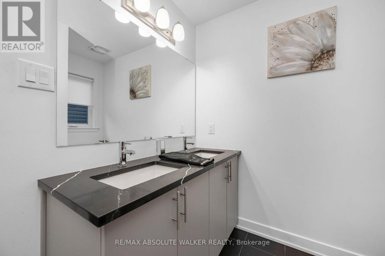 27848620/3301-findlay-creek-drive/blossom-parkkemp-parkfindlay-creek/ottawa/ontario/K1T0V2_19