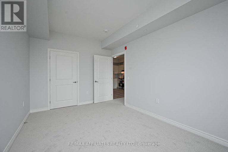28195759/203-397-codds-road/cfb-rockcliffe-and-area/ottawa/ontario/K1K2G8_20
