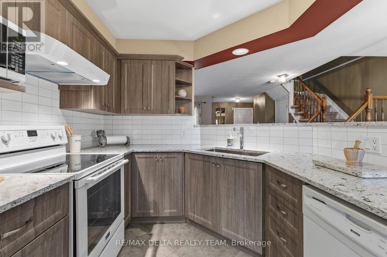 29053952/775-nesting-way/fallingbrookgardenway-south/ottawa/ontario/K4A3X6_13