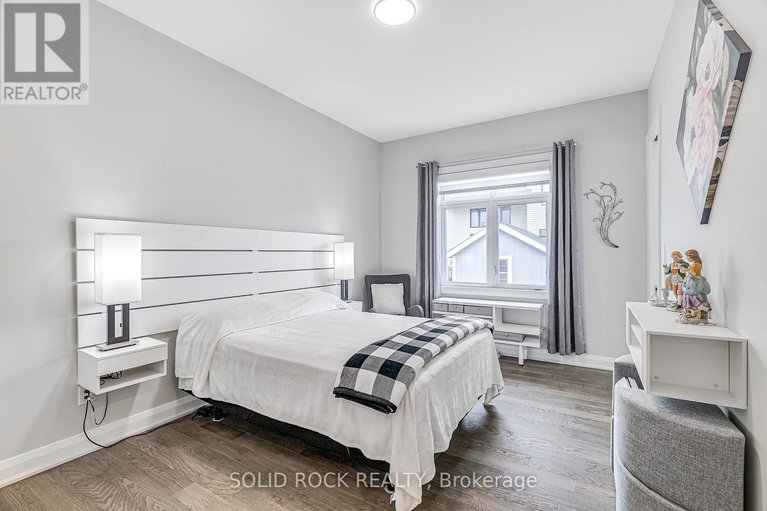 28585718/135-pathfinder-way/riverside-southgloucester-glen/ottawa/ontario/K1X0C9_20