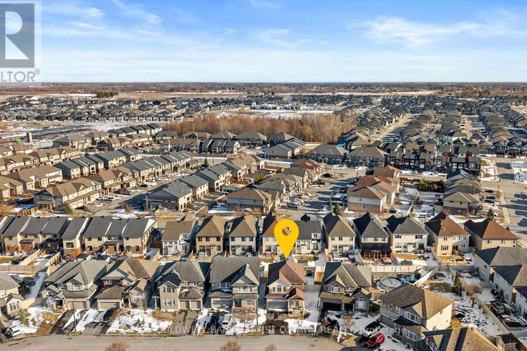 29585353/220-dave-smith-crescent/riverside-southgloucester-glen/ottawa/ontario/K4M0B7_43