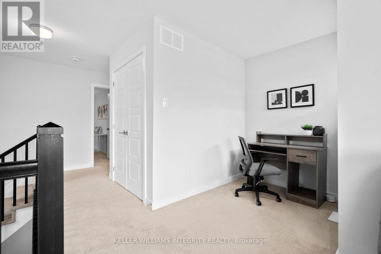 28367283/618-perseus-avenue/half-moon-bay/ottawa/ontario/K2J6S7_28