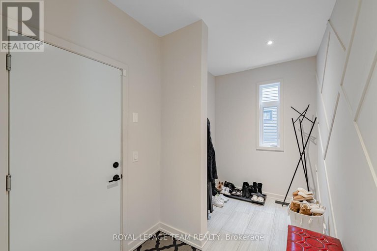 28358641/935-atrium-ridge/riverside-southgloucester-glen/ottawa/ontario/K4M0N9_10