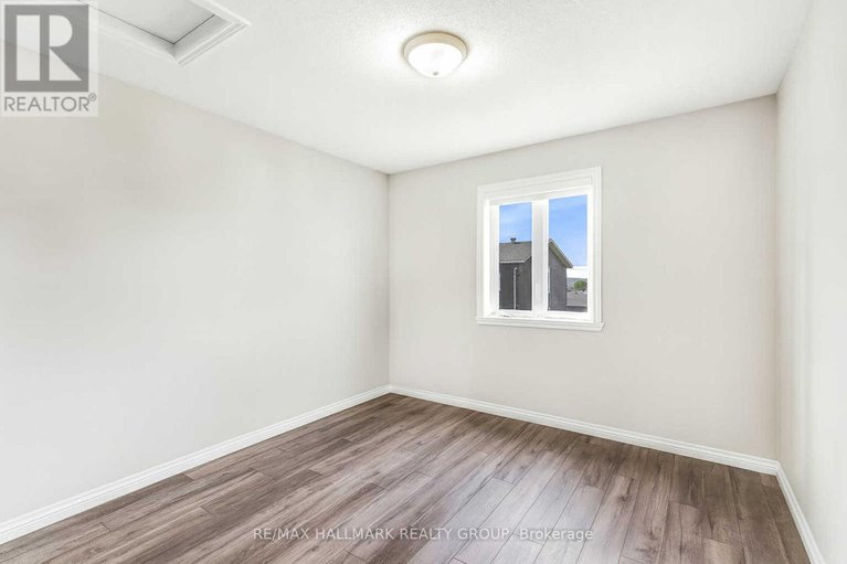 28883937/202-750-st-jacques-street/town-of-rockland/clarence-rockland/ontario/K4K1L4_19